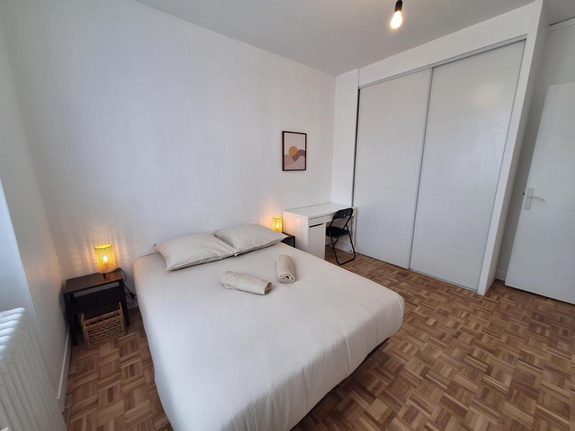 2 Appartements 6 Personnes Orleans Centre - Proche Gare Sncf Exterior photo